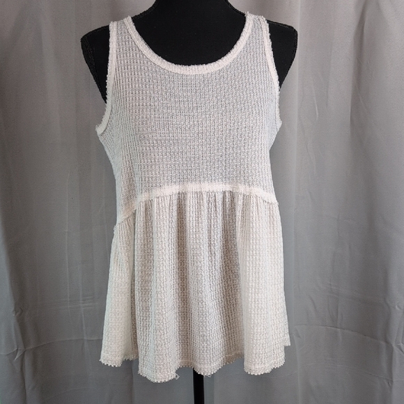 Entro White Peplum Sleeveless Tank Top - Picture 1 of 5